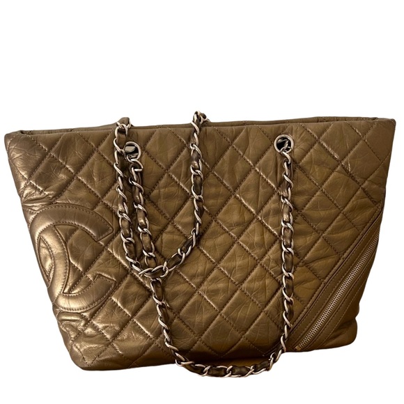 Chanel Vintage Quilted CC Tote Bag Beige Calfskin Gold Hardware – Coco  Approved Studio